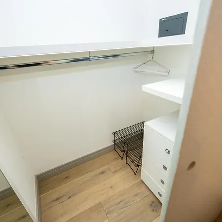 Shortmi Borsieri * Milano