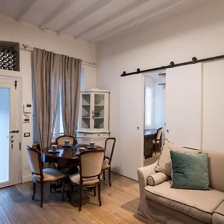 Shortmi Borsieri Lägenhet *