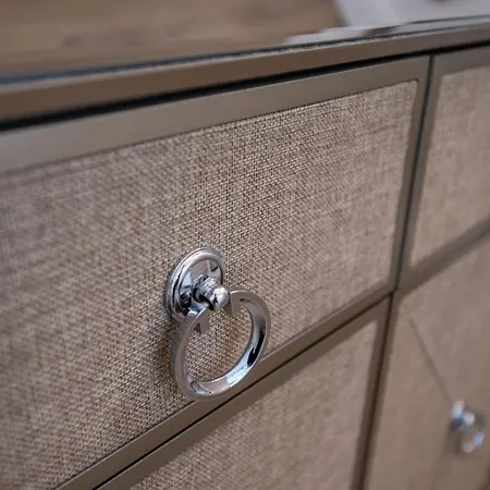 Shortmi Borsieri Lägenhet