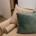Shortmi Borsieri 公寓 *